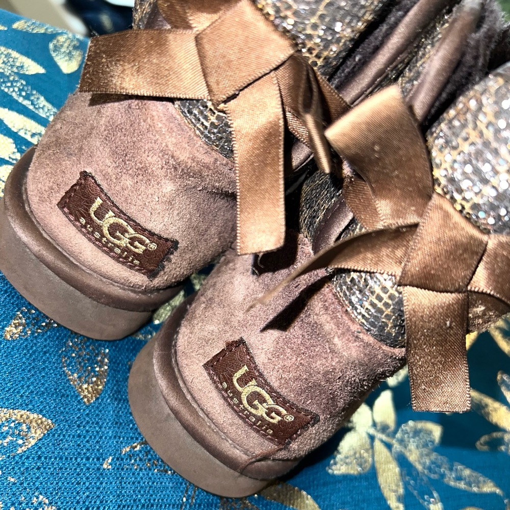 🐆 Super Cute Cheetah Print sequins UGGs